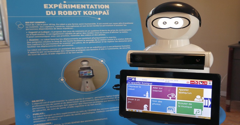 Robot compagnon Kompaï